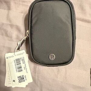 lululemon black Clippable Nano Pouch